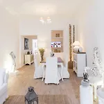 Via Frattina Spanish Steps Luxury Flat