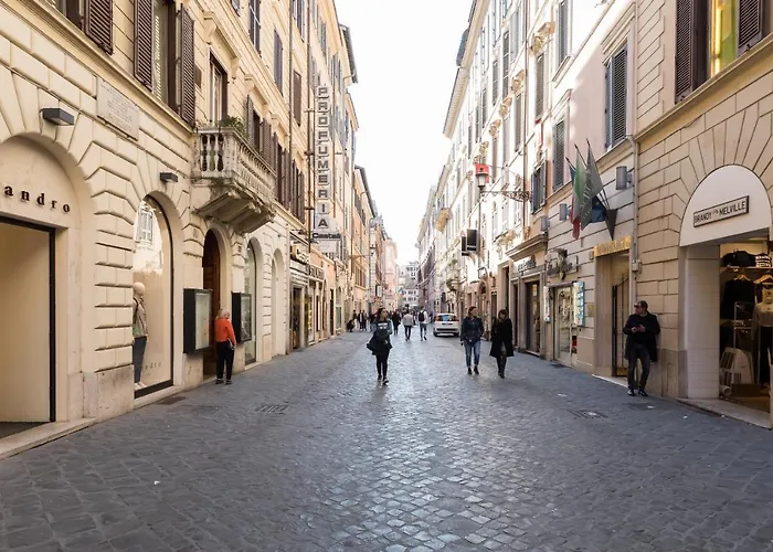 Via Frattina Spanish Steps Luxury Flat